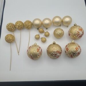 Christmas Ornaments Vintage Lot 17 Piece Multi Color Glitter Decorated‎